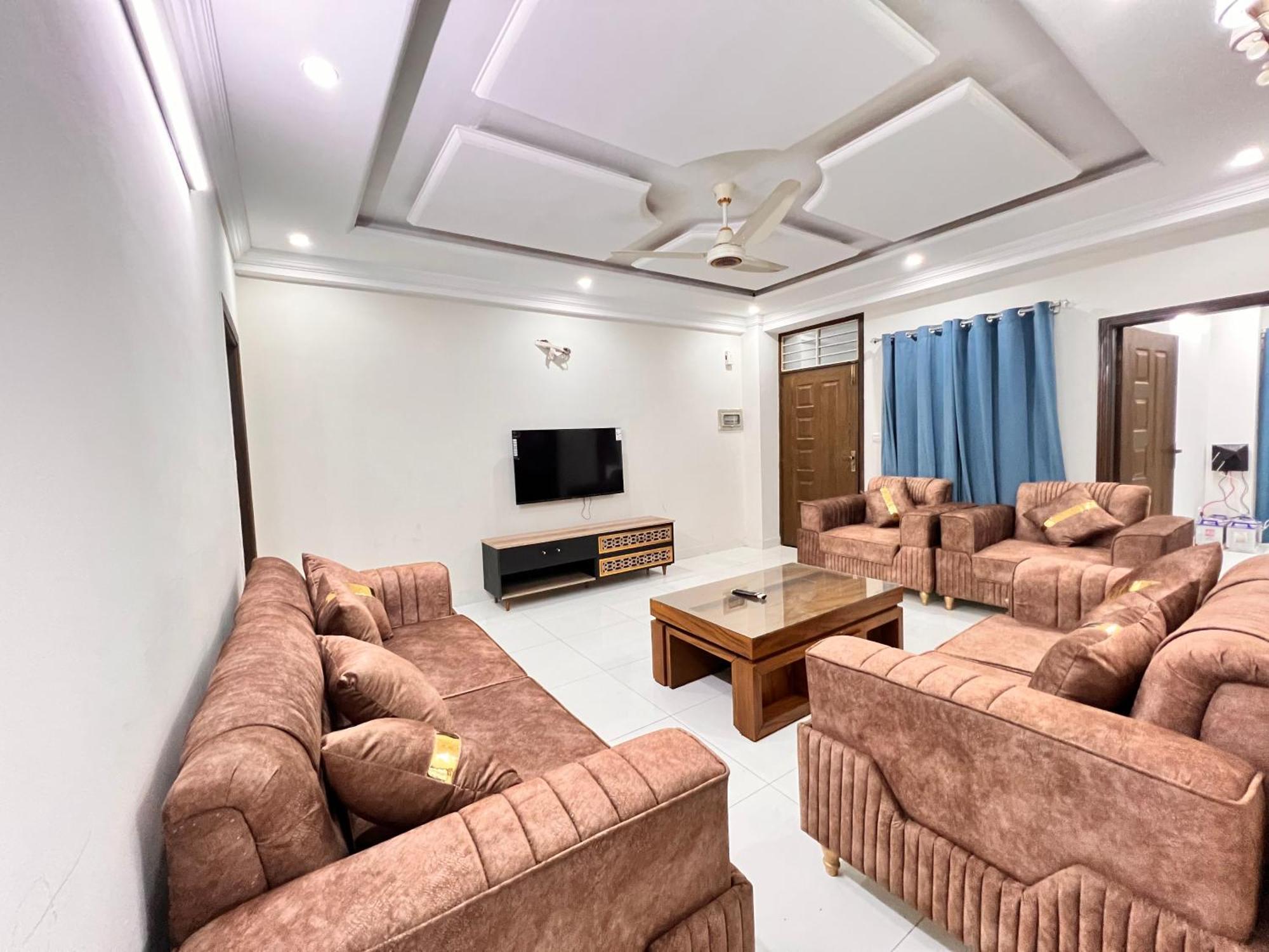 Luxury Apartment Hotel اسلام اباد المظهر الخارجي الصورة
