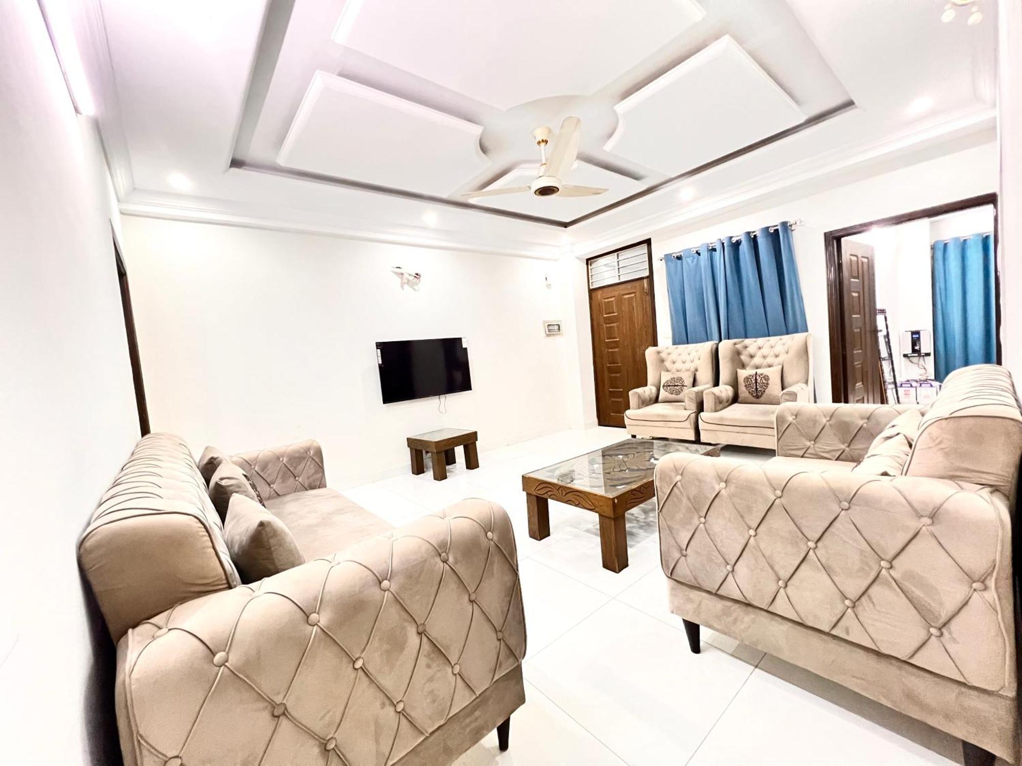 Luxury Apartment Hotel اسلام اباد المظهر الخارجي الصورة