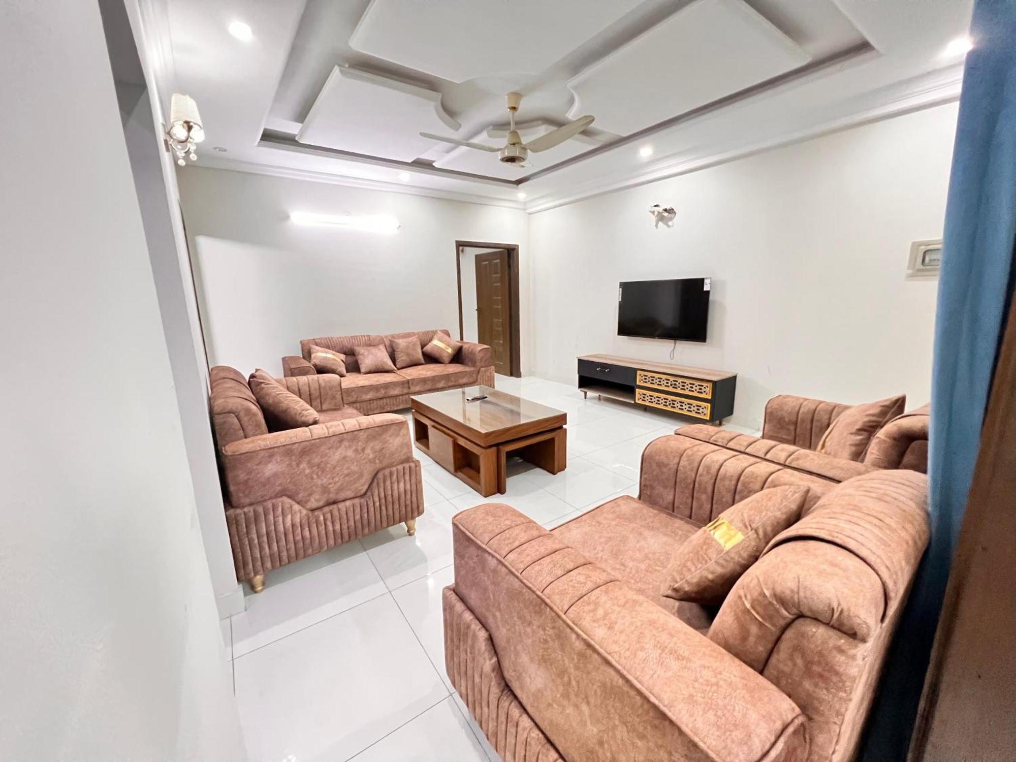 Luxury Apartment Hotel اسلام اباد المظهر الخارجي الصورة