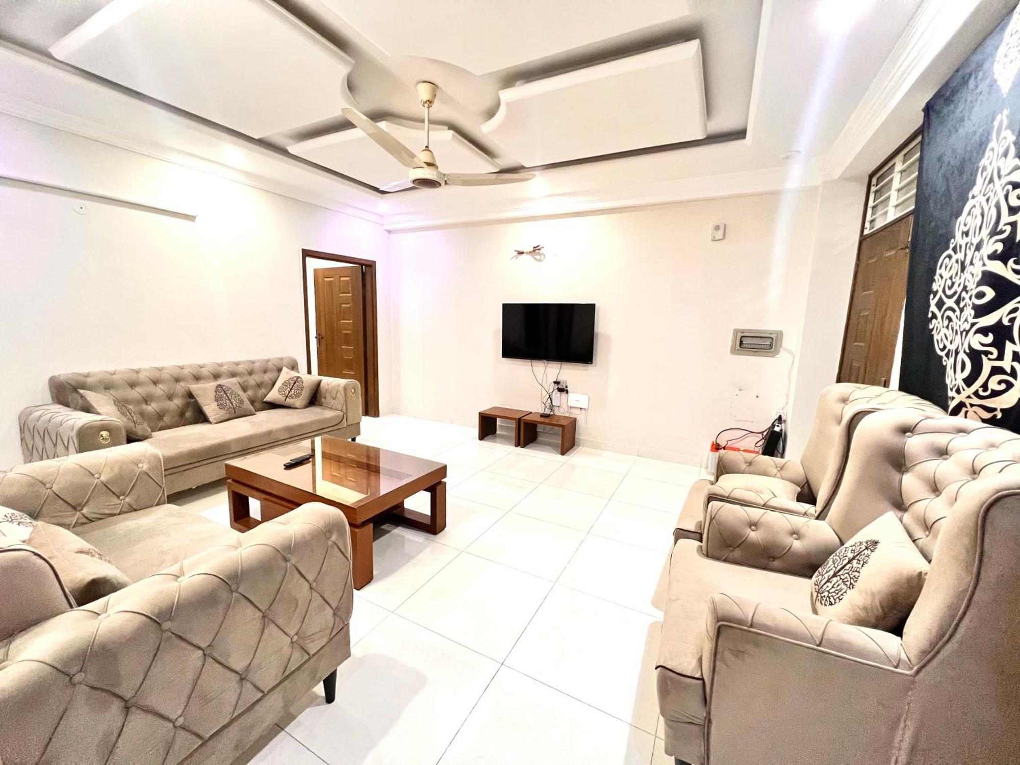 Luxury Apartment Hotel اسلام اباد المظهر الخارجي الصورة