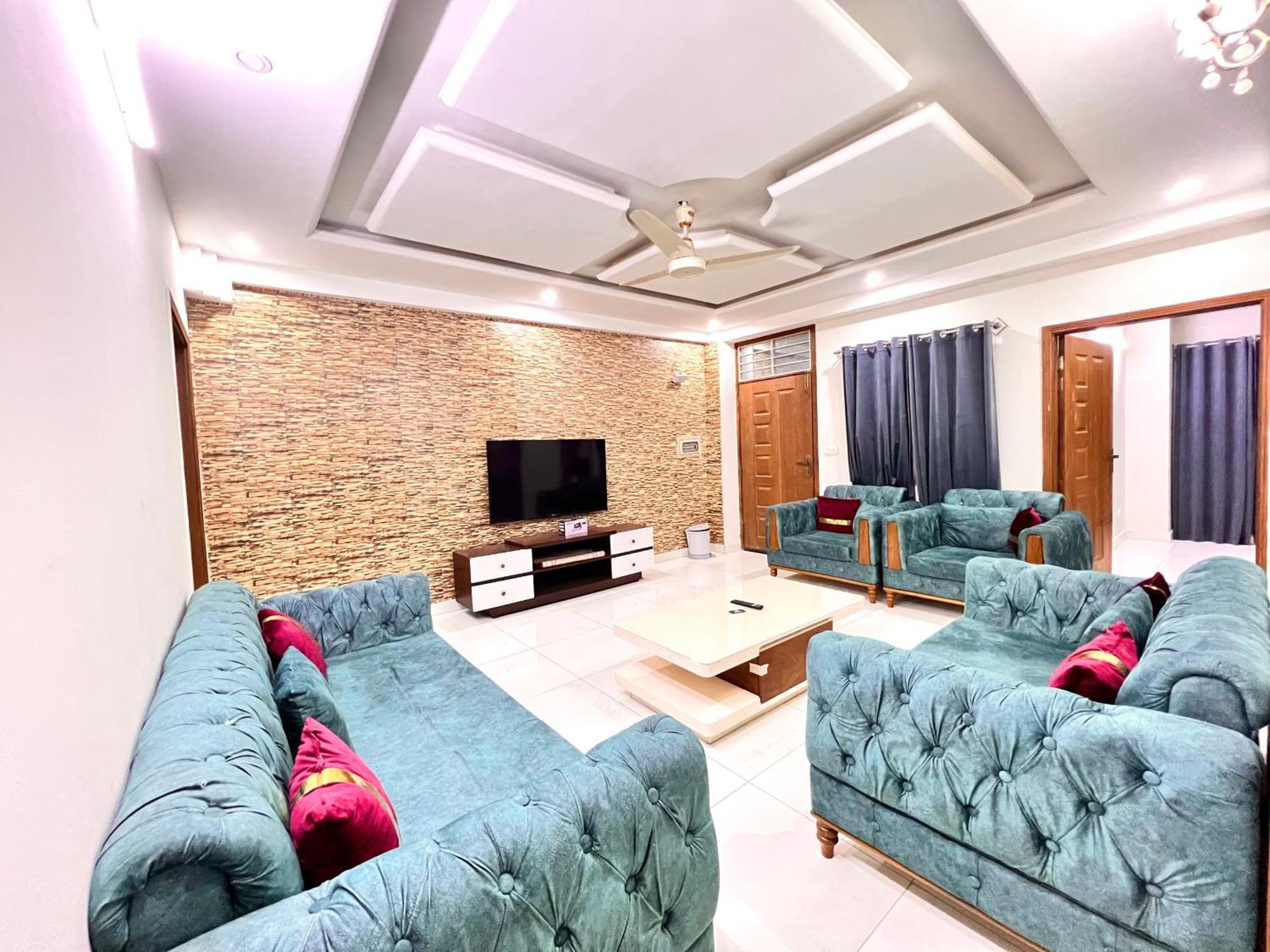 Luxury Apartment Hotel اسلام اباد المظهر الخارجي الصورة